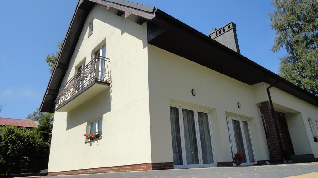 Dom Artusa Ustka Ngoại thất bức ảnh